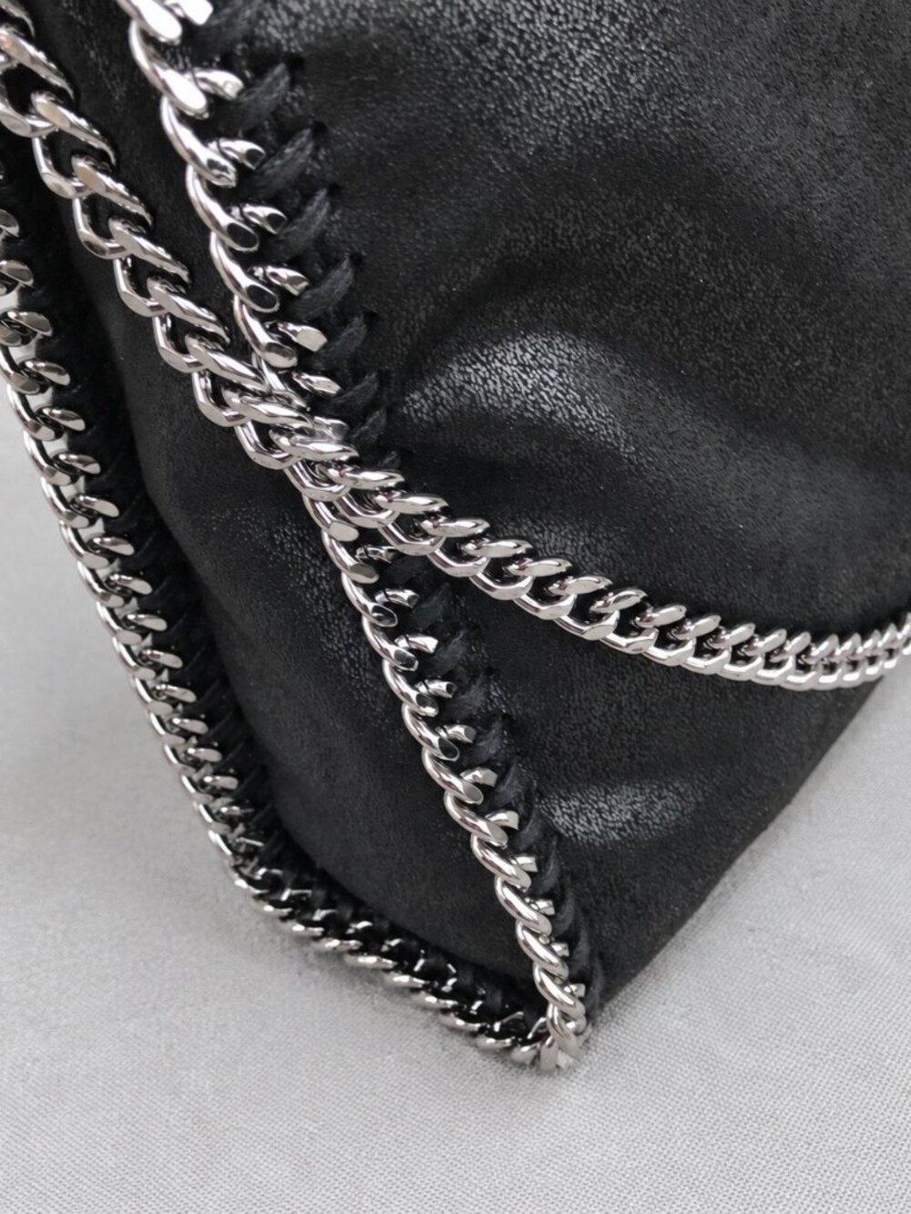 Black Woven Chain Tote + Zip Pouch Set - Picture 8 of 10